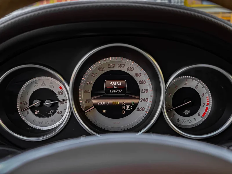 Mercedes-Benz CLS — фото 11