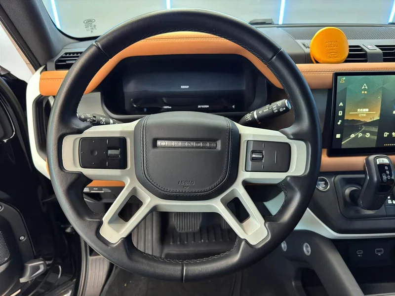 Land Rover Defender — фото 17