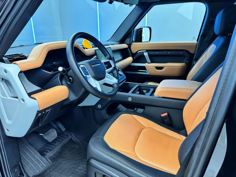 Land Rover Defender — фото 10
