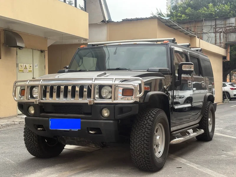 Hummer H2 — фото 1