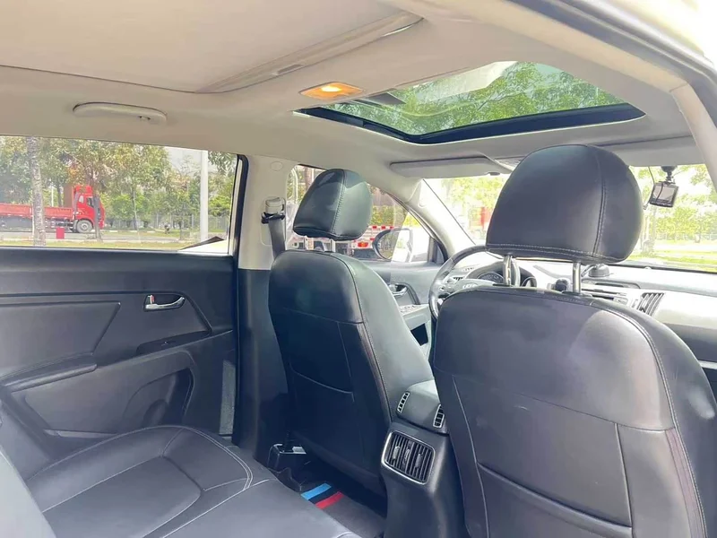 Kia Sportage — фото 16