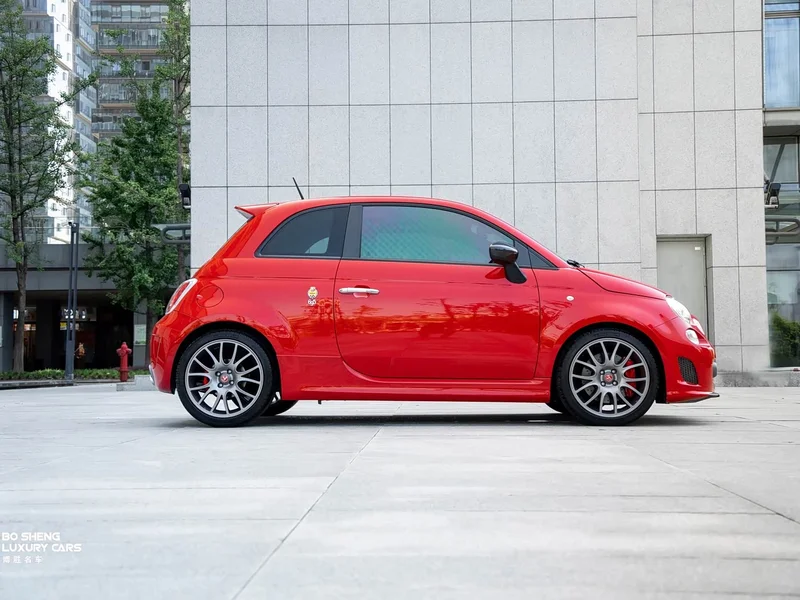 Fiat Abarth 695 — фото 3