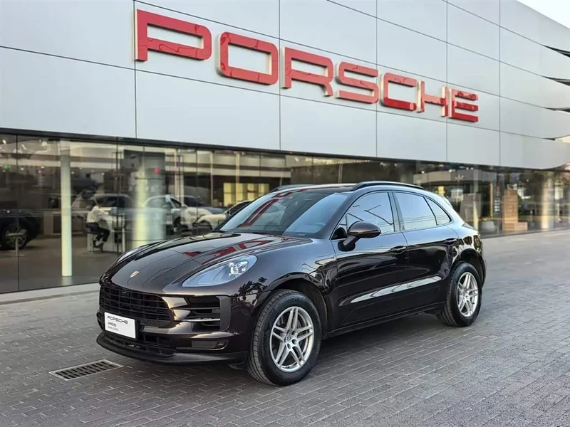 Porsche Macan — фото 1