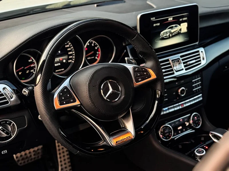 Mercedes-Benz CLS AMG — фото 22
