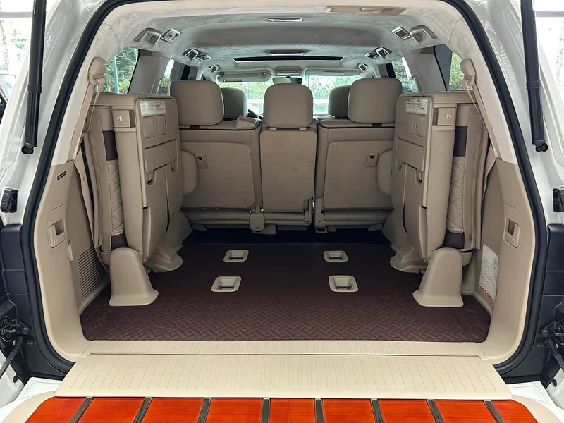 Toyota Land Cruiser (Imported) — фото 14