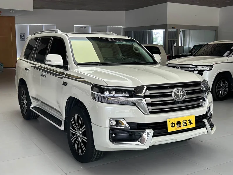 Toyota Land Cruiser (Imported) — фото 3