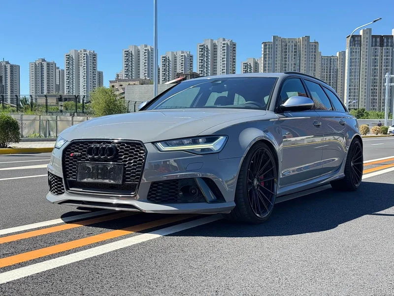 Audi RS 6 — фото 1