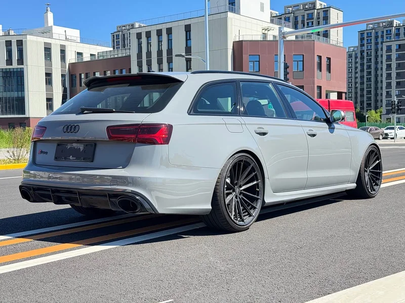 Audi RS 6 — фото 5