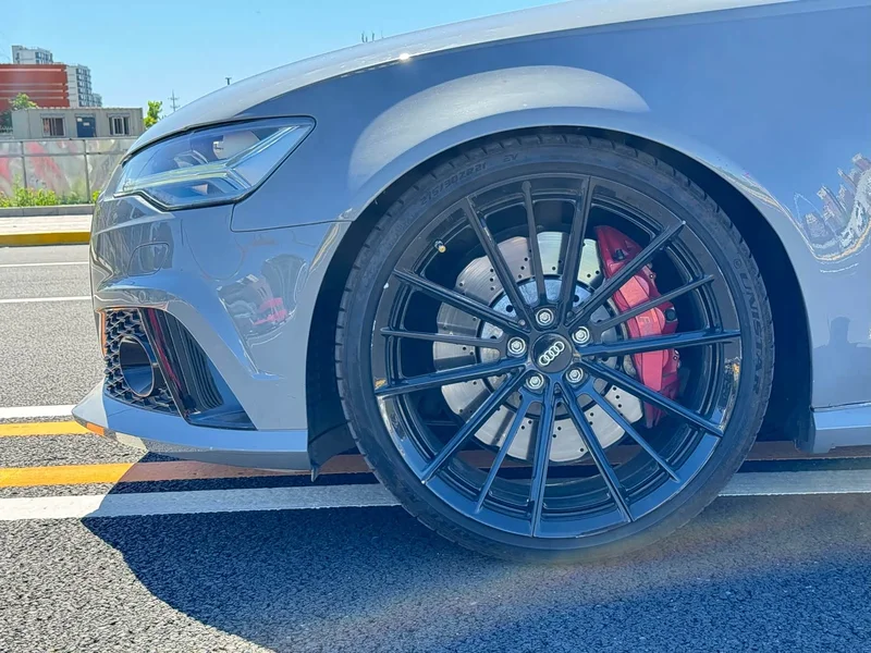 Audi RS 6 — фото 9
