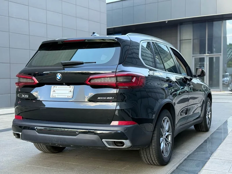 BMW X5 — фото 19