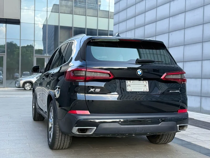 BMW X5 — фото 21