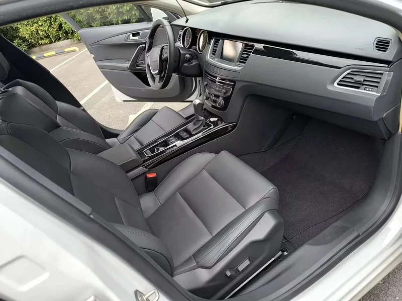 Peugeot 508 — фото 12