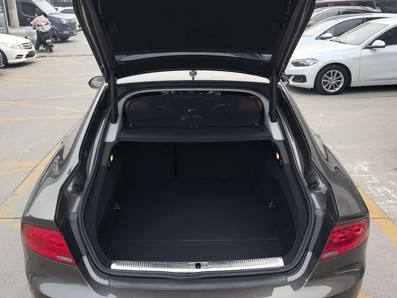 Audi A7 — фото 25