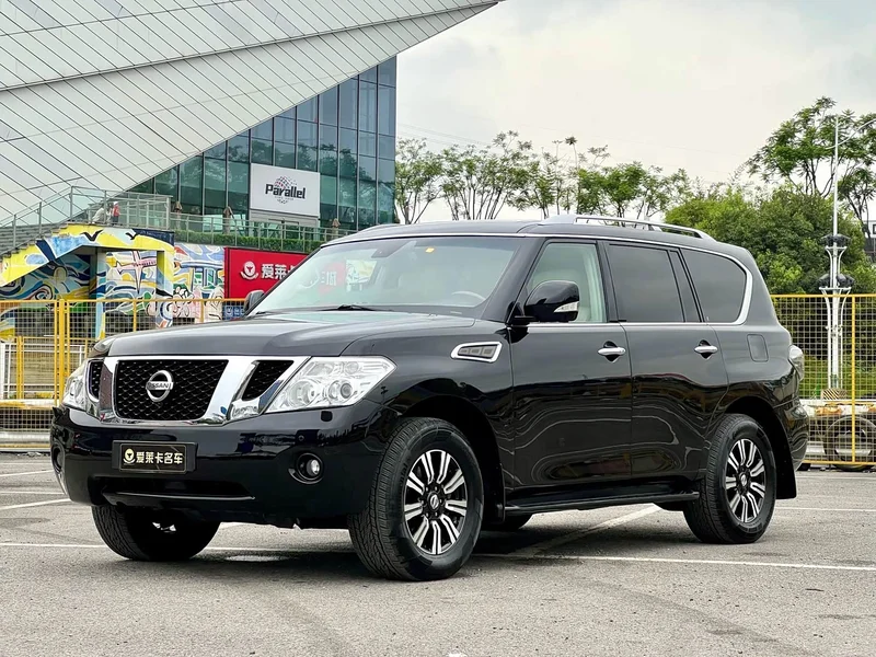 Nissan Patrol — фото 1
