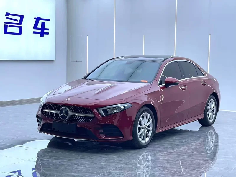 Mercedes-Benz A-Class — фото 1
