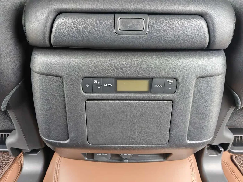 Nissan Patrol — фото 19