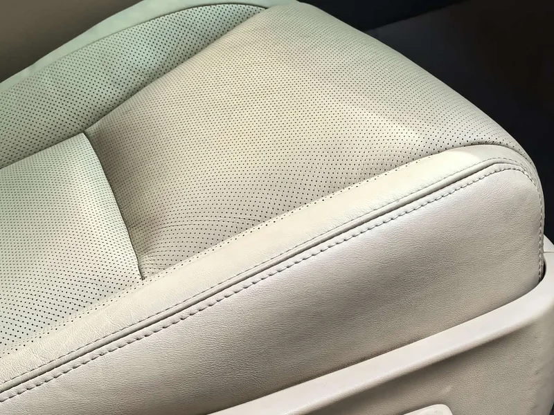 Toyota Crown — фото 10