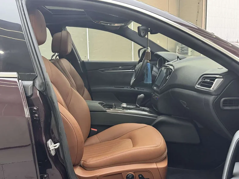 Maserati Ghibli — фото 13