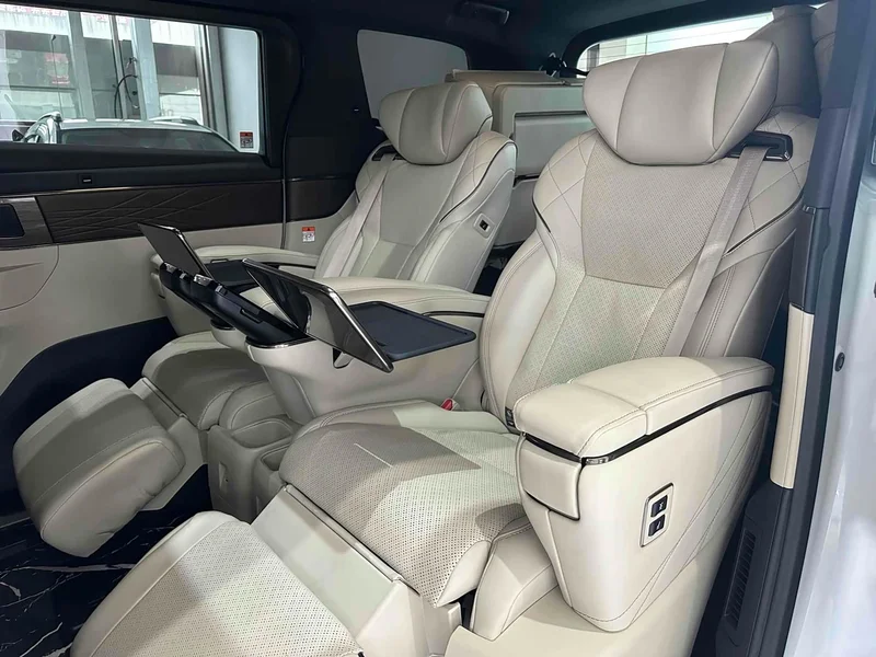 Toyota Vellfire — фото 13