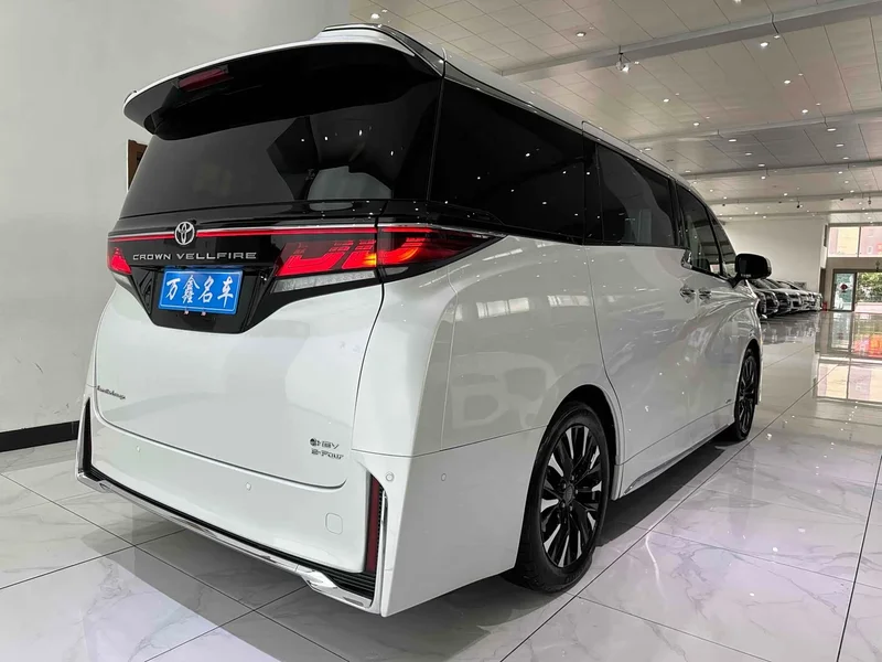 Toyota Vellfire — фото 22