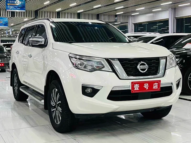 Nissan Terra — фото 3
