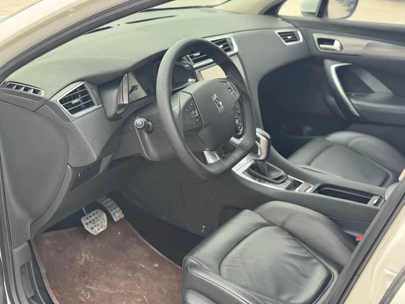 DS 5LS — фото 4