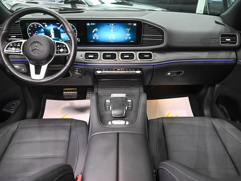 Mercedes-Benz GLS — фото 19