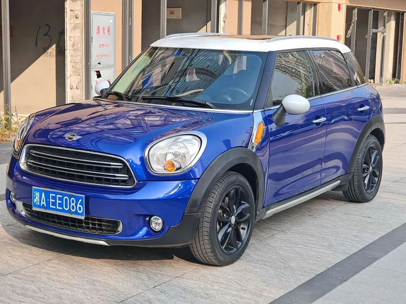 MINI COUNTRYMAN — фото 1