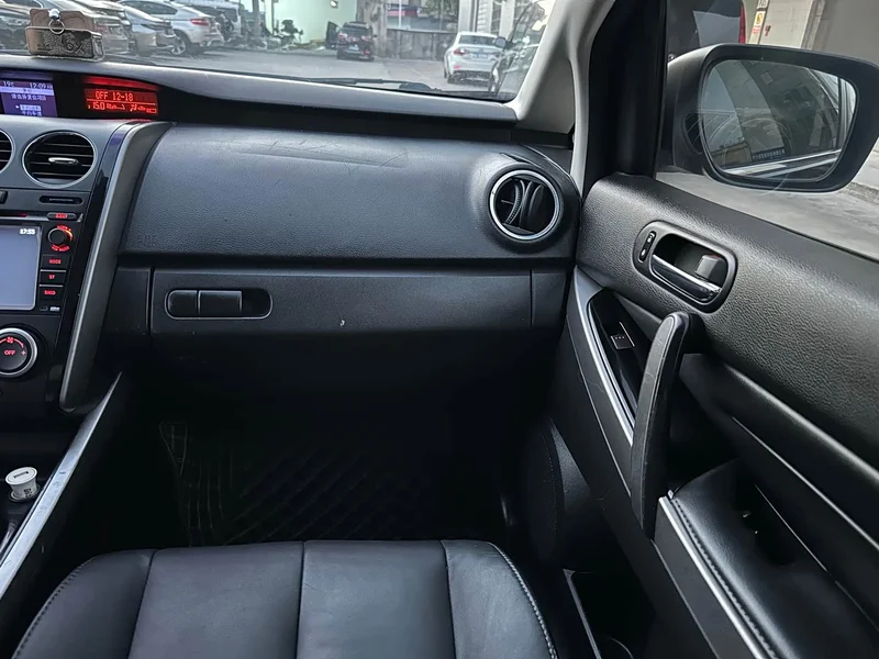 Mazda CX-7 — фото 19