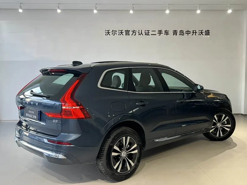 Volvo XC60 — фото 4