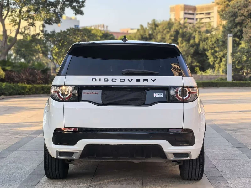 Land Rover Discovery — фото 11