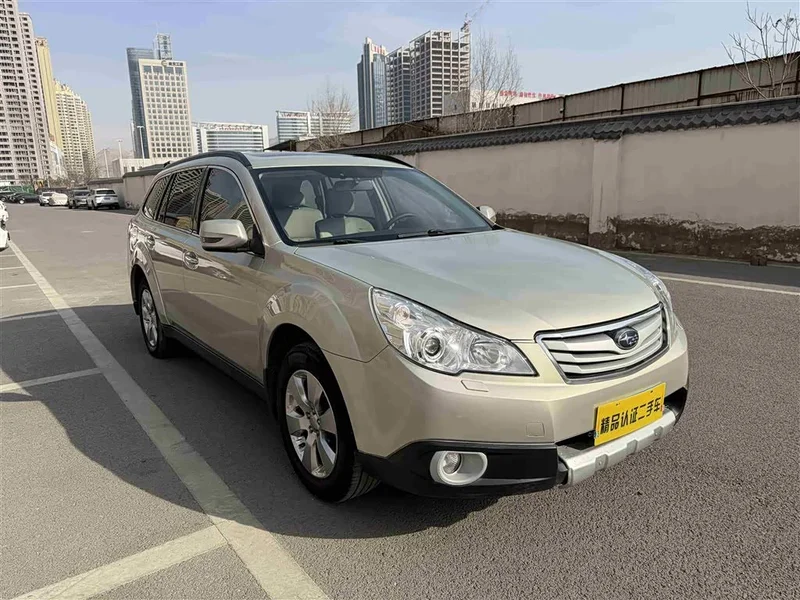 Subaru Outback — фото 3