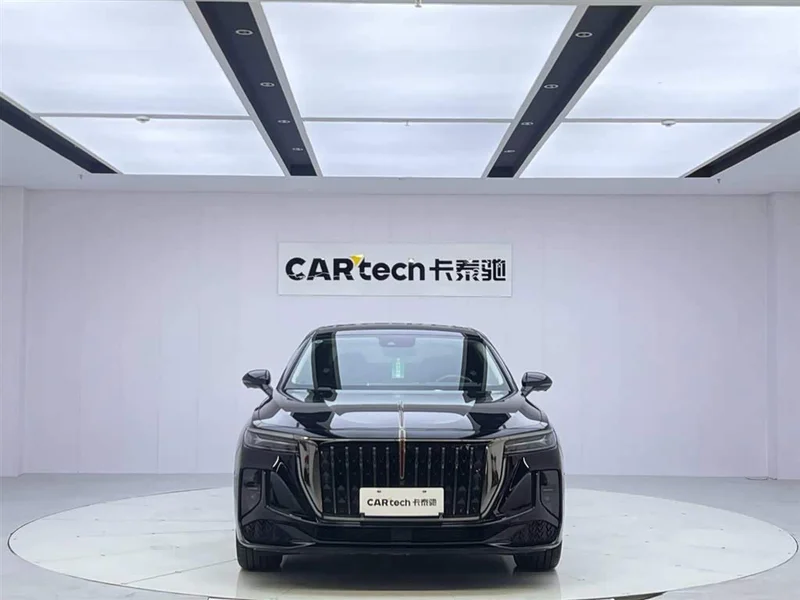 Hongqi H9 — фото 8