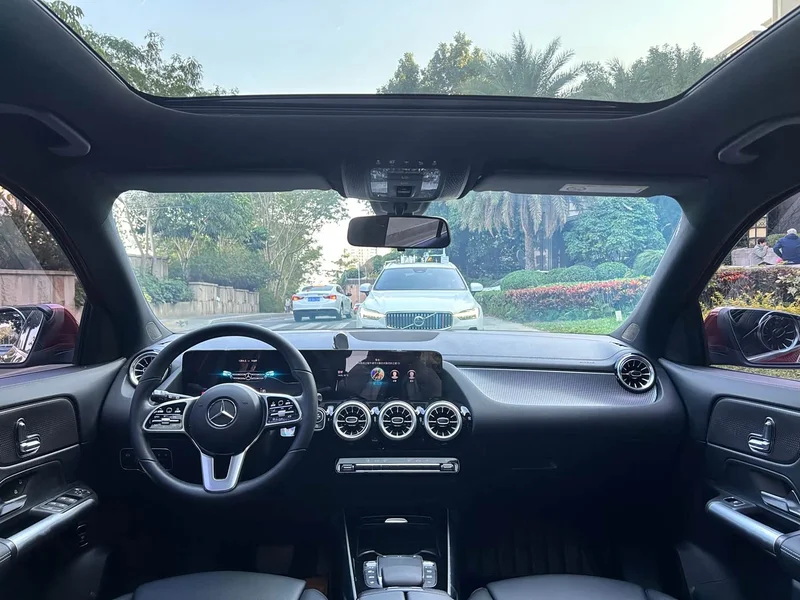 Mercedes-Benz GLA — фото 13
