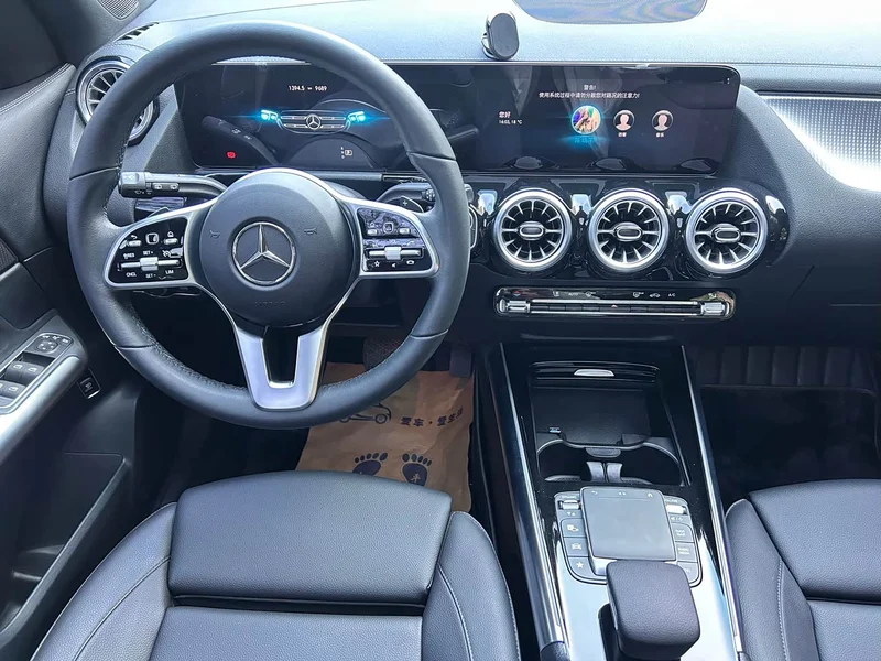 Mercedes-Benz GLA — фото 15
