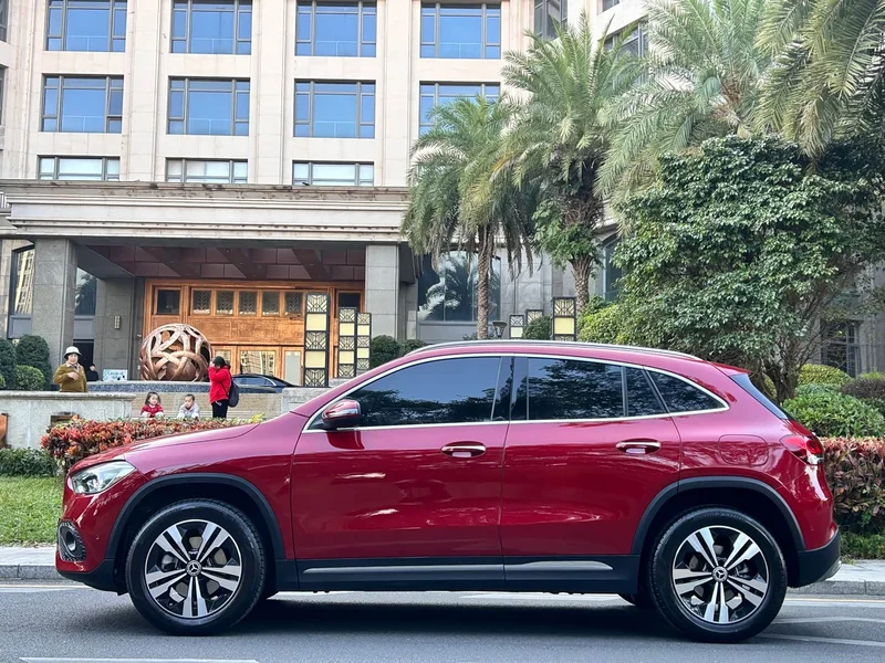 Mercedes-Benz GLA — фото 4