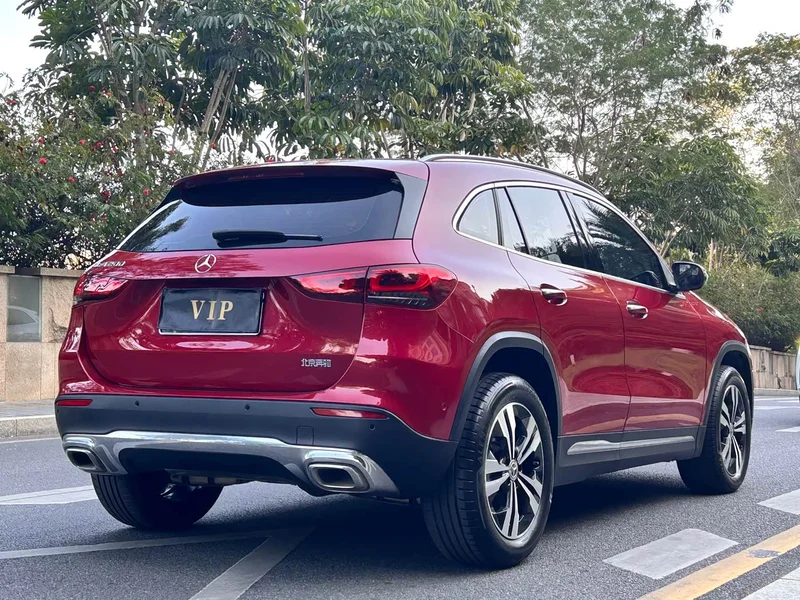 Mercedes-Benz GLA — фото 7