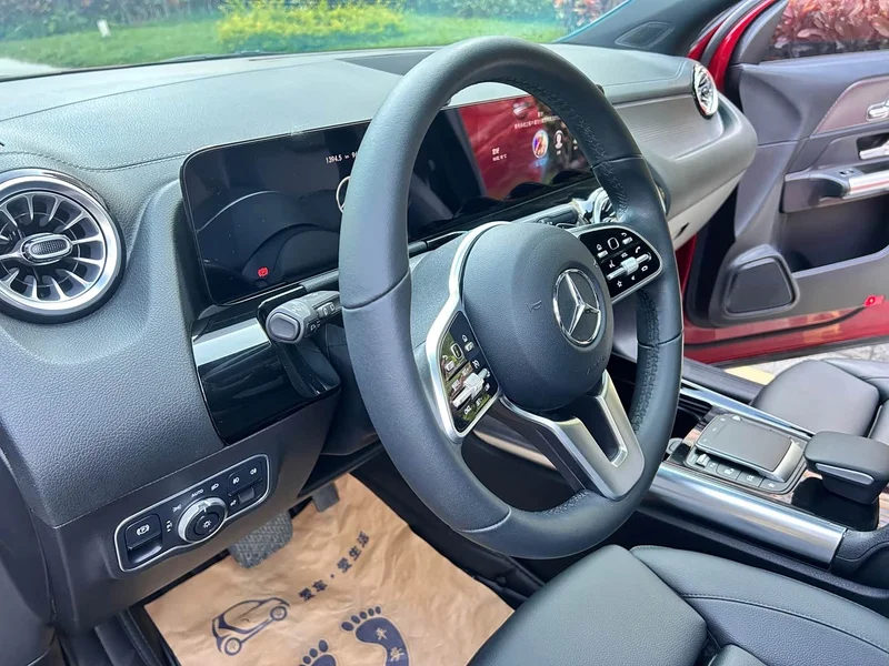 Mercedes-Benz GLA — фото 10