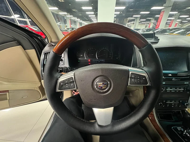 Cadillac SLS Seville — фото 17