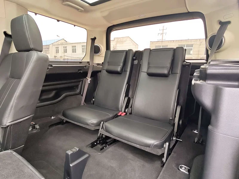 Land Rover Discovery — фото 11