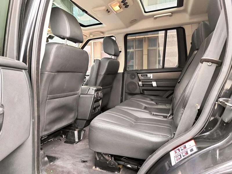 Land Rover Discovery — фото 12
