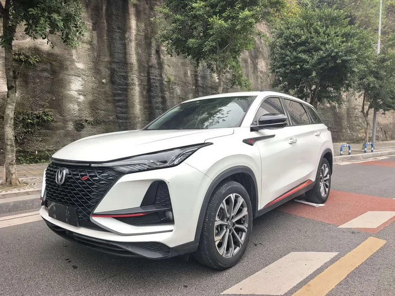 Changan CS75PLUS — фото 1