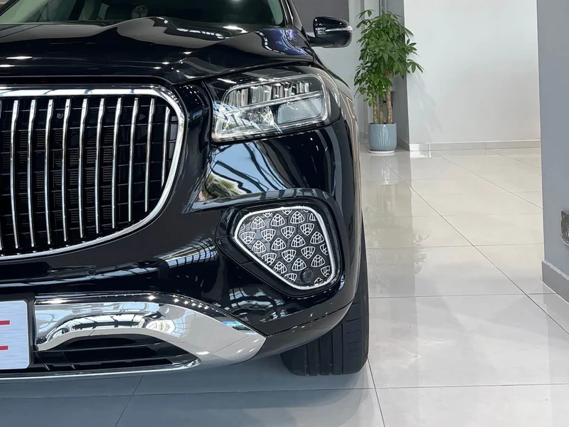 Mercedes-Benz GLS — фото 12