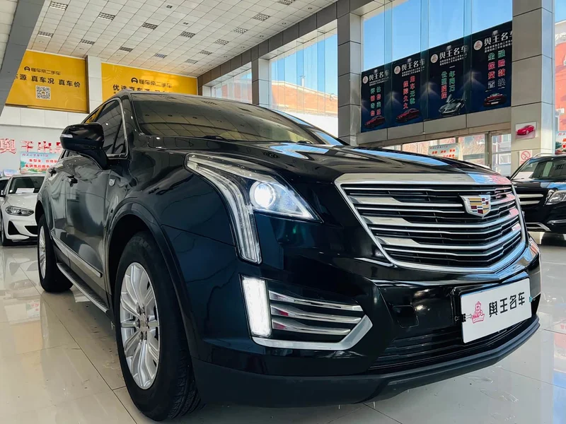 Cadillac XT5 — фото 7