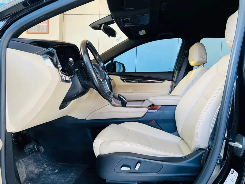 Cadillac XT5 — фото 9