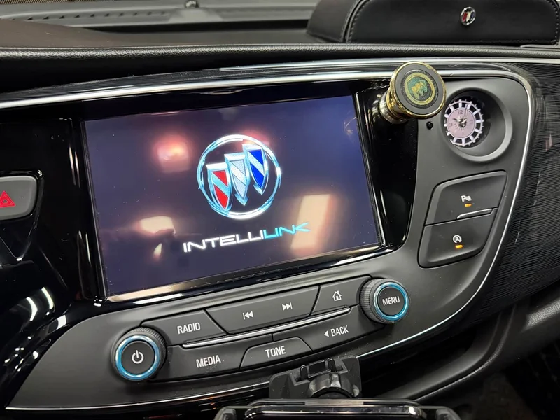 Buick Envision Plus — фото 16