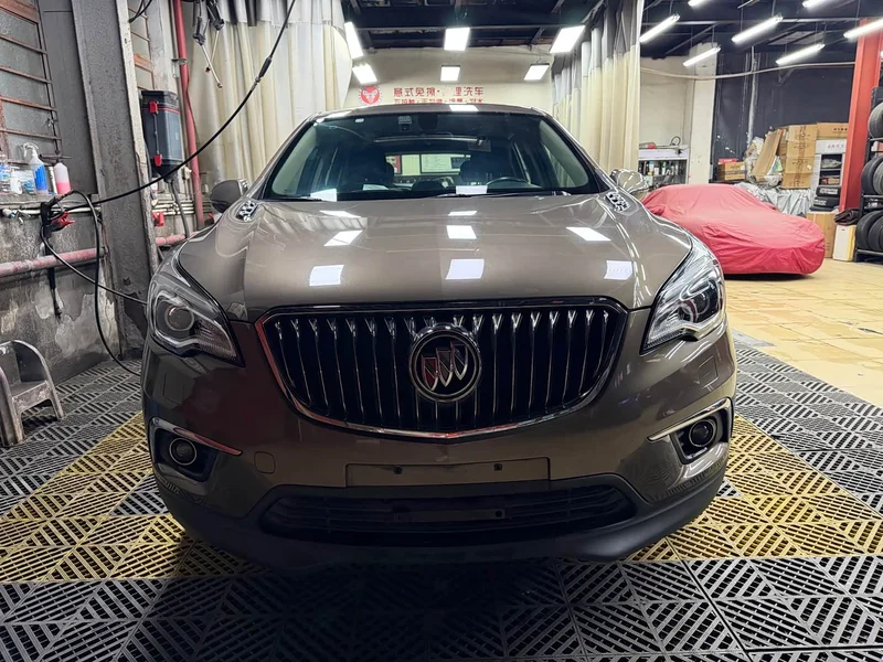 Buick Envision Plus — фото 2