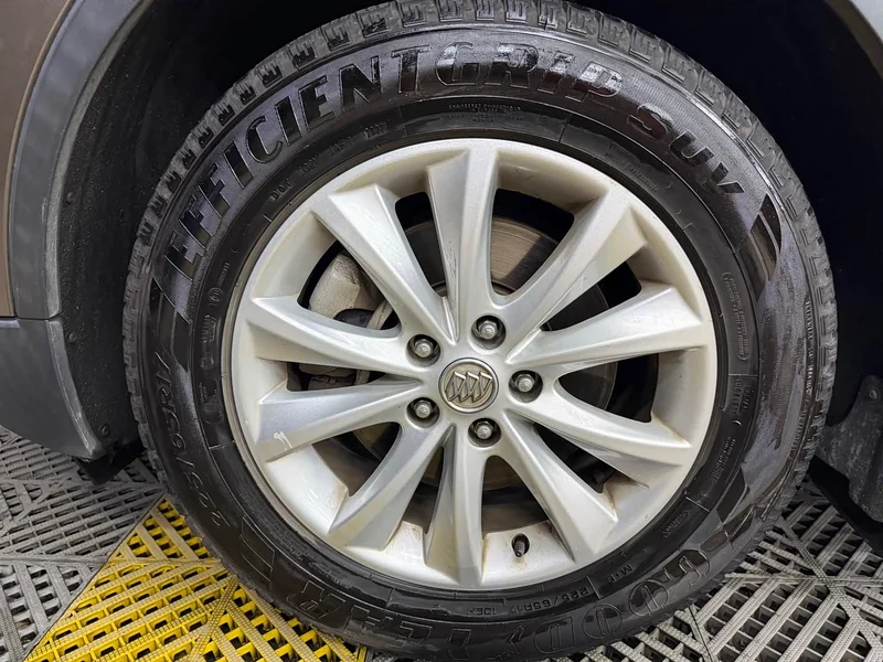 Buick Envision Plus — фото 22