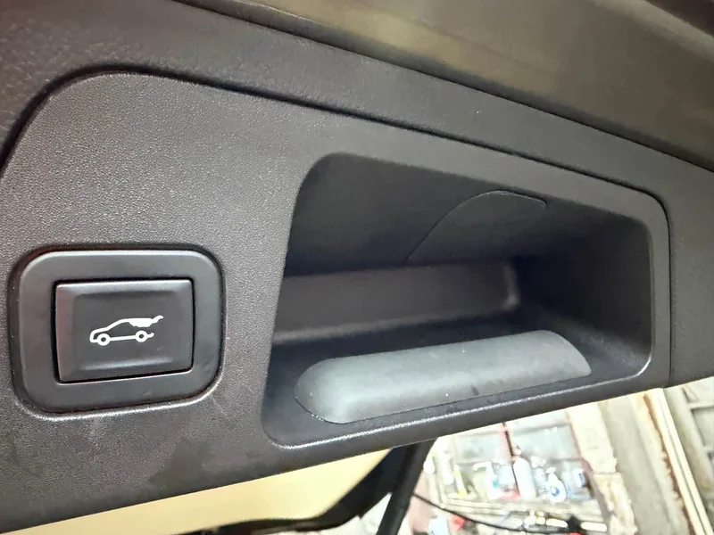 Buick Envision Plus — фото 25