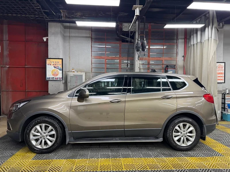 Buick Envision Plus — фото 3